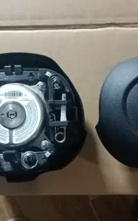 قطعات استوک و اورجینال خودروهای سبک و سنگین