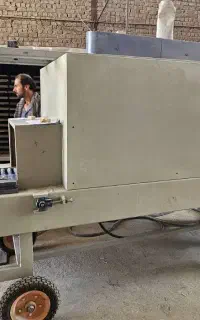 استخدام کارگر فقط اتباع آقا زیر ۴۰ سال