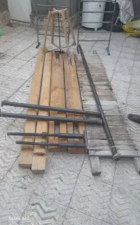 دار قالی با همه لوازم