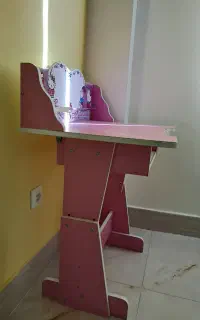 میز تحریر کودک