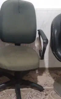صندلی اداری در حد نو