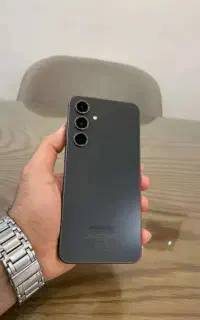 Samsung s24fe 8/256