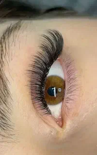 اکستنشن مژه به همراه لیفت ابرو فقط 1450 تومن