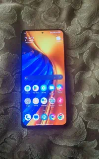 nova 9 se و Poco F4