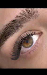 خدمات اکستنشن و لیفت و لمینت مژه و ابرو