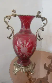 گلدان دسته وپایه برنجی
