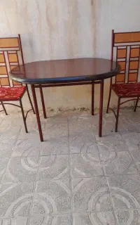 میز غذا خوری با دو عدد صندلی