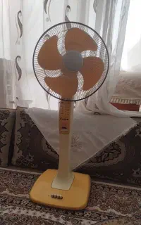 پنکه پایه بلند