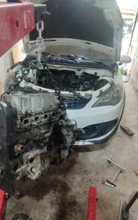 مکانیکی و آهنگری تمامی خودرو چینی با ضمانت تعمیر