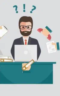 مدیرفروش در دفتر کار