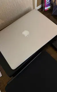 مک بوک ایر  Mac Book Air