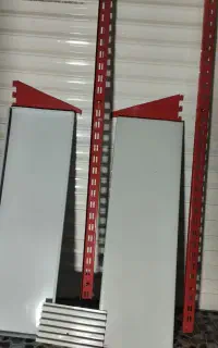 قفسه‌ی مغازه
