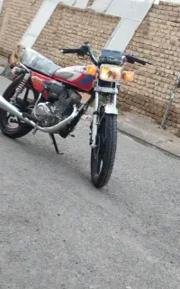 هوندا 200
