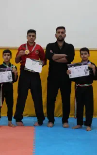 باشگاه رزمی قهرمان درخش