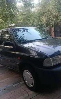 پراید مدل 82 یک گلگیر رنگ