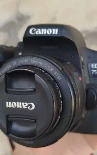 دوربین canon 750d با لنز فیکس 50 بسیار تمیز