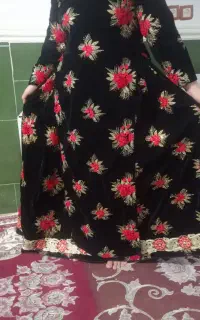 لباس محلی مخمل حریر در حد نو