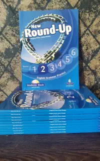 ۱۰ عدد کتاب New round up 2