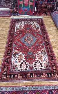 فرش دستباف چهار متری نهاوند 150در 250