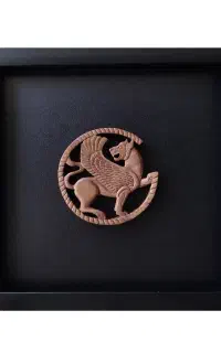شیر بالدار چوب