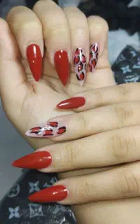 تمامی خدمات ناخن