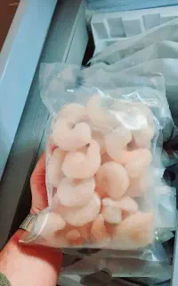 میگو پاک و رگ گیری شده (صادراتی درجه یک)