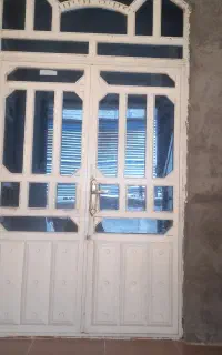 درب هال و پذیرایی