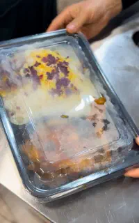 کترینگ با طعم خانگی /هر ۲۵  عدد غذا ۱ عدد رایگان