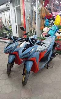 کلیک صفر آبی مازراتی