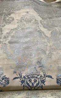 دو عدد فرش ۶ متری کاملا نو و یه رنگ