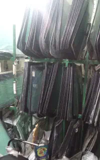 پخش ونصب شیشه اتومبیل نگهبان
