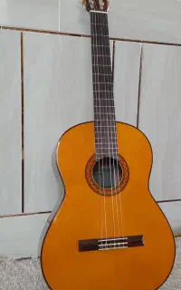 گیتار Yamaha c70