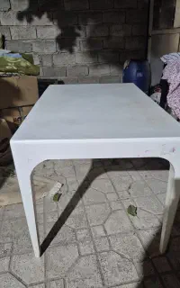 میز ناهار خوری چوبی ۴ نفره