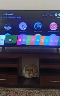 تلویزیون ال جی و میز تلویزیون