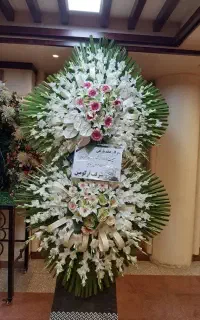 خرید و فروش تاج گل های ترحیم جشن افتتاحیه