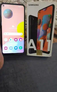 گوشی سامسونگ a11مشکی سالم