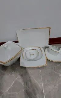 ظرف چینی ۱۸ نفره در حد آکبند