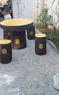 نیمکت سیمانی