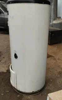 ابگرمکن ایستاده