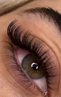 تخفیف با مواد برند مژه