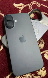 آیفون ۱۶نرمال iphone