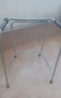 واکر ساده مخصوص مریض