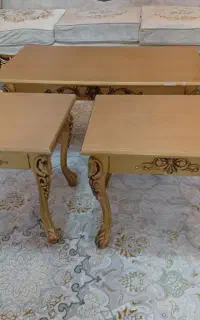 میزعسلی جلو  مبل سلطنتی تمام چوب
