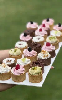دوره آموزشی شیرینی پزی و باریستایی شیرینی ماهدیس
