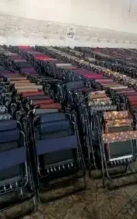 به راحتی تاکن صندلی تاشو۸۰۰