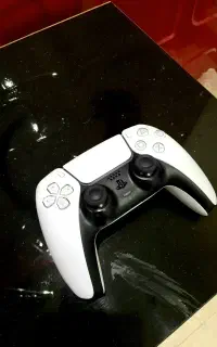 دسته ps5 فابریک رو دستگاه فروش فوری