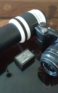 دوربین عکاسی حرفه ای samsung nx2000