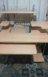 میز کامپیوتر و تحریر سالم و نو