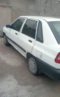 پراید ۱۴۱ بی رنگ