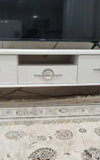 میز تلویزین در حد صفر